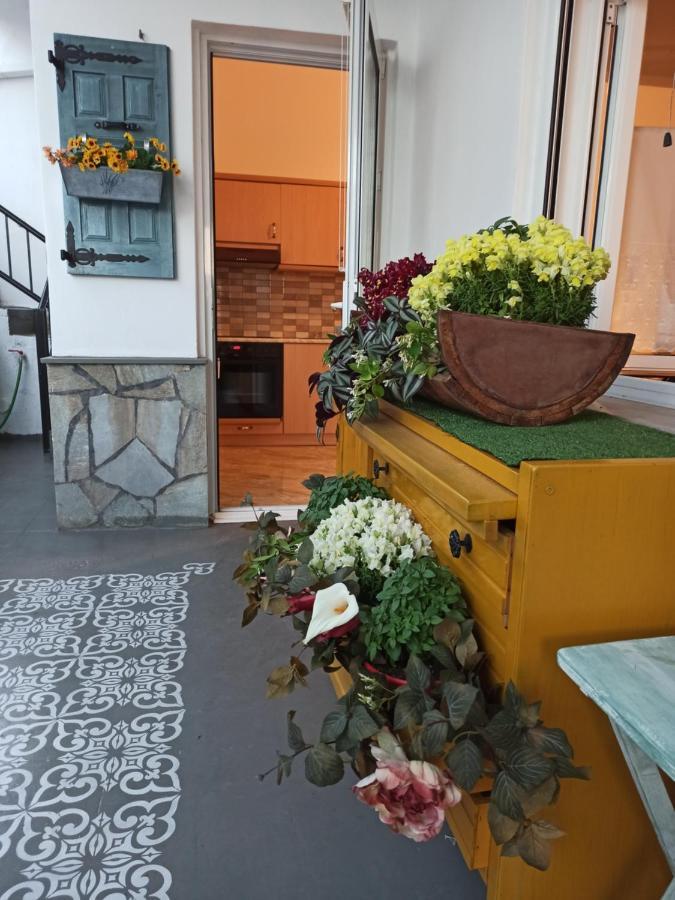 Kd Vintage Home Лаврион Экстерьер фото